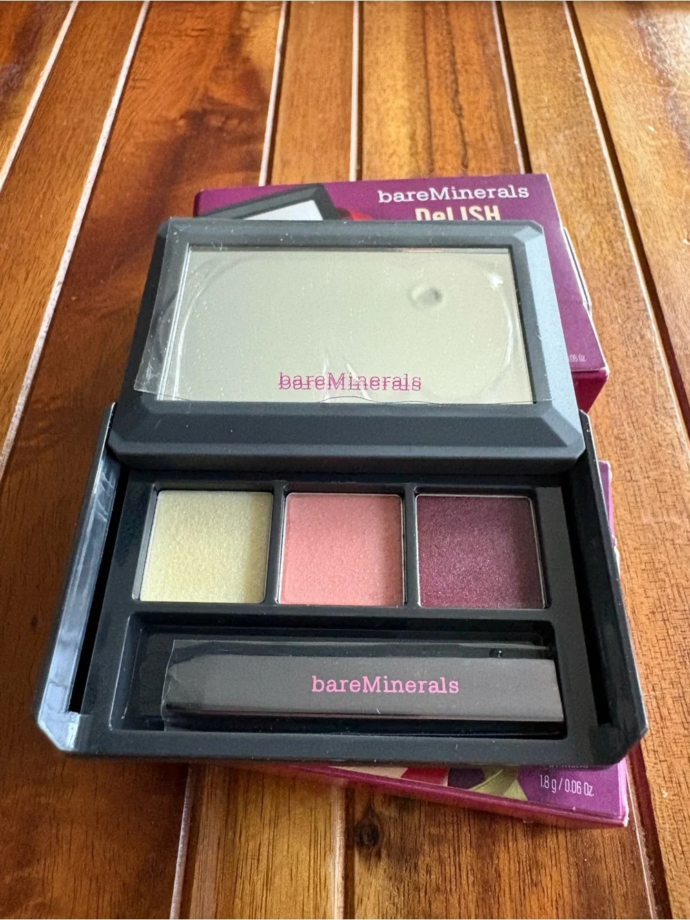 bareMinerals compact lipgloss